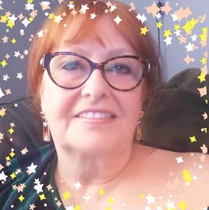 Meet your Posher, Christiane